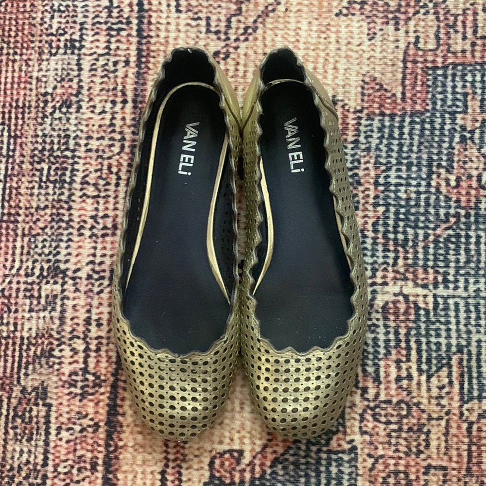 VANELi Gold Scalloped ballet flats